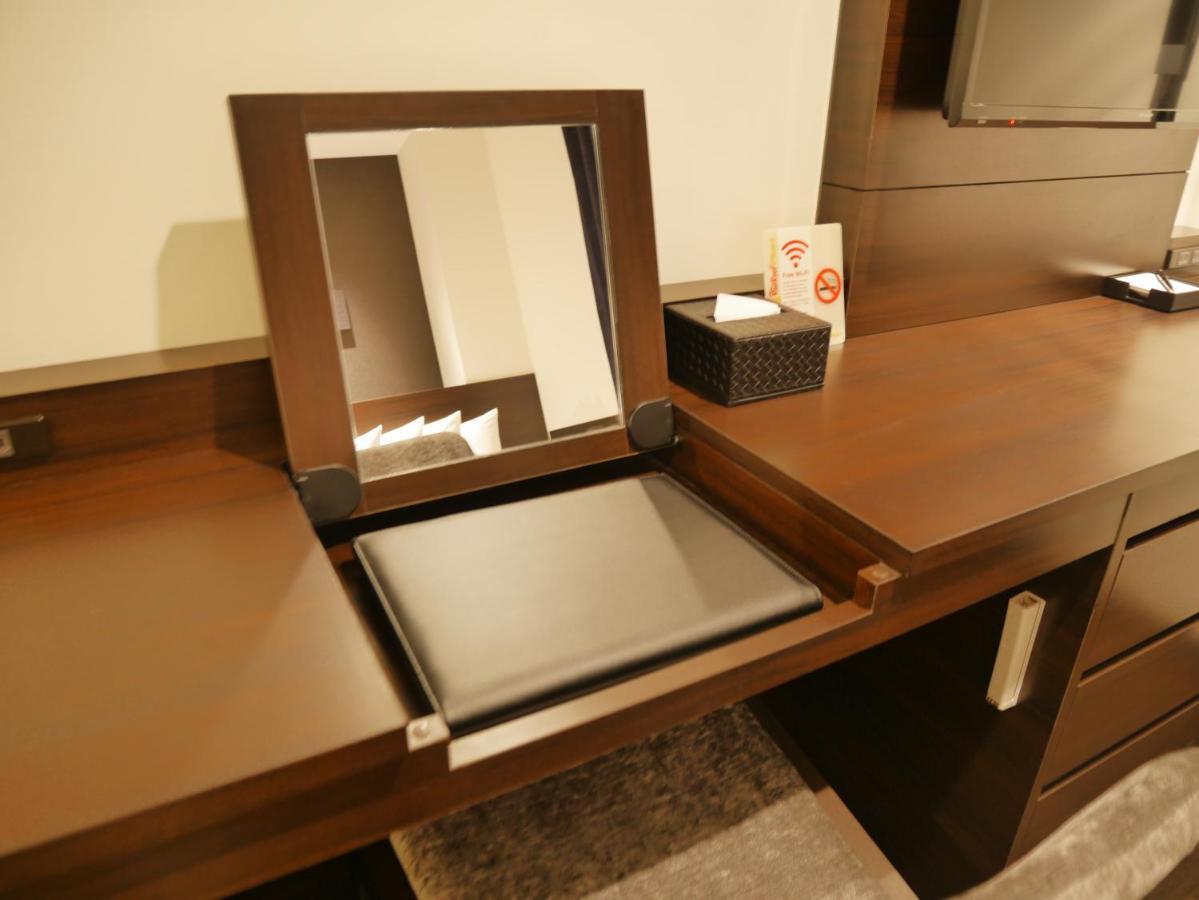 Red Roof Inn & Suites Osaka Namba Nipponbashi Eksteriør billede