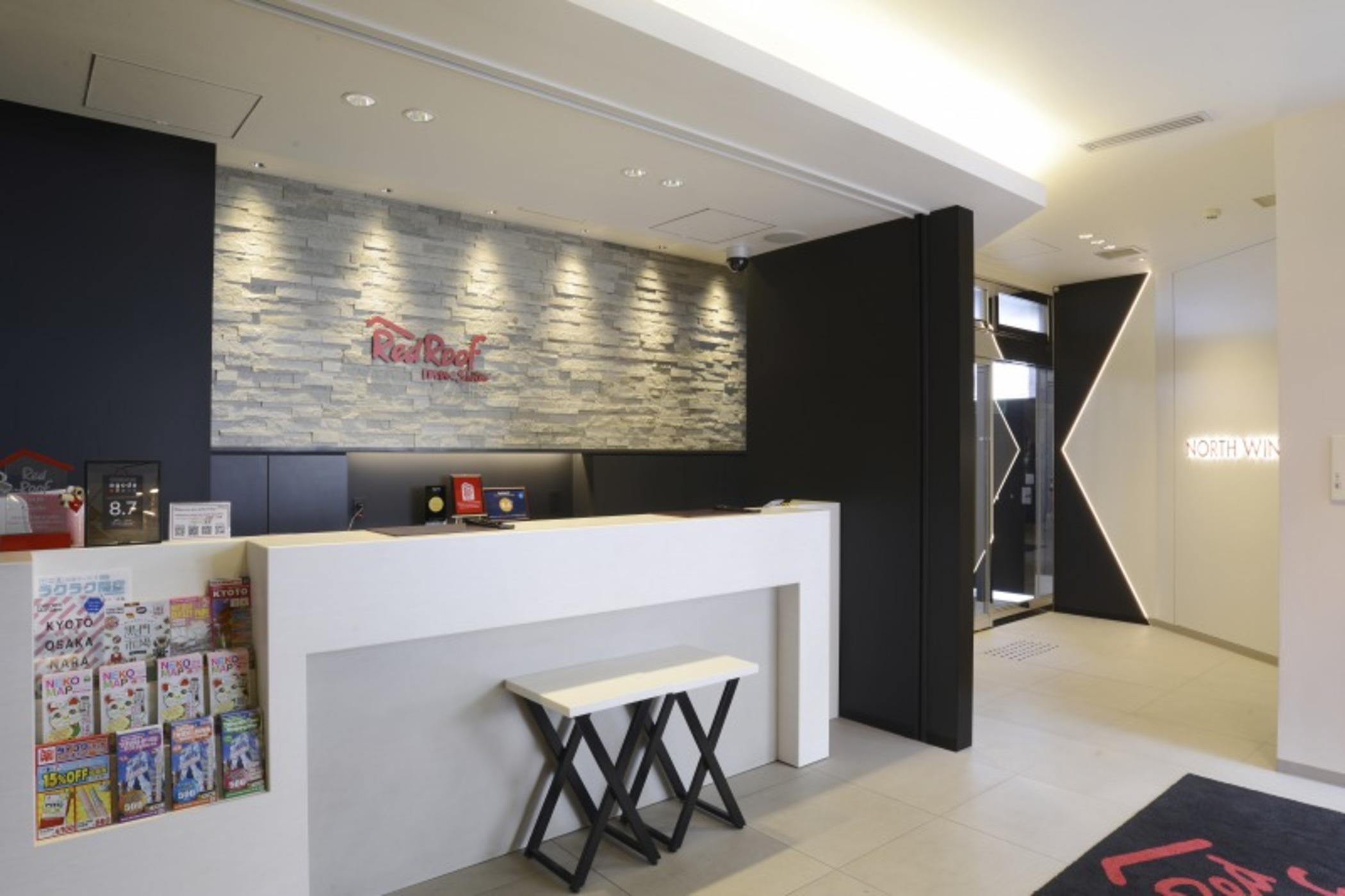 Red Roof Inn & Suites Osaka Namba Nipponbashi Eksteriør billede