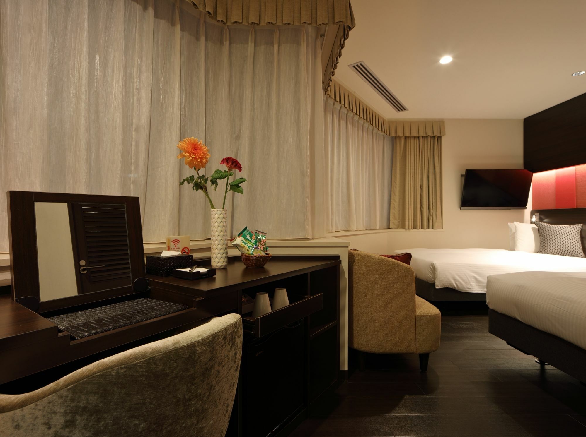 Red Roof Inn & Suites Osaka Namba Nipponbashi Eksteriør billede
